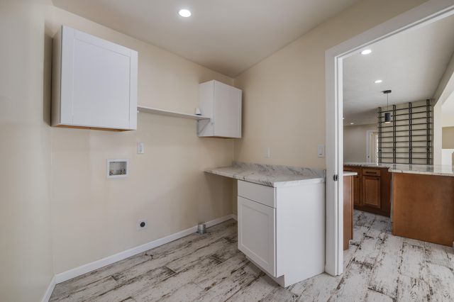 5017 Royene Avenue NE, Albuquerque, NM 87110