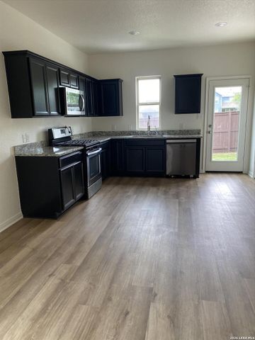 4937 HALLIES GDN, St Hedwig, TX 78152