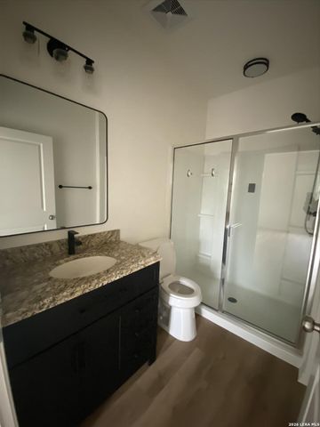 4937 HALLIES GDN, St Hedwig, TX 78152