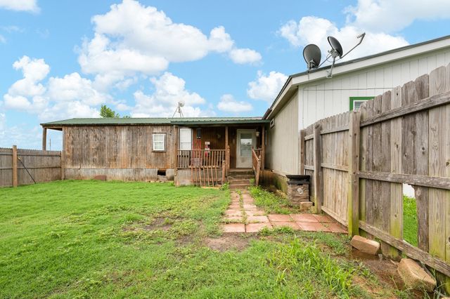 3504 Cobbler Lane, Joshua, TX 76058