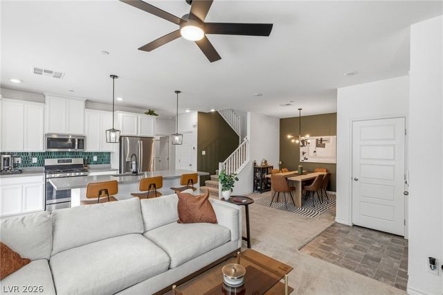 7212 North Decatur Boulevard 5, Las Vegas, NV 89131