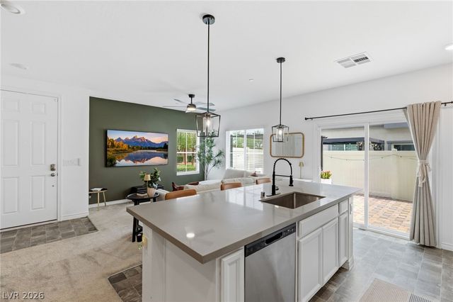 7212 North Decatur Boulevard 5, Las Vegas, NV 89131