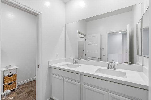 7212 North Decatur Boulevard 5, Las Vegas, NV 89131