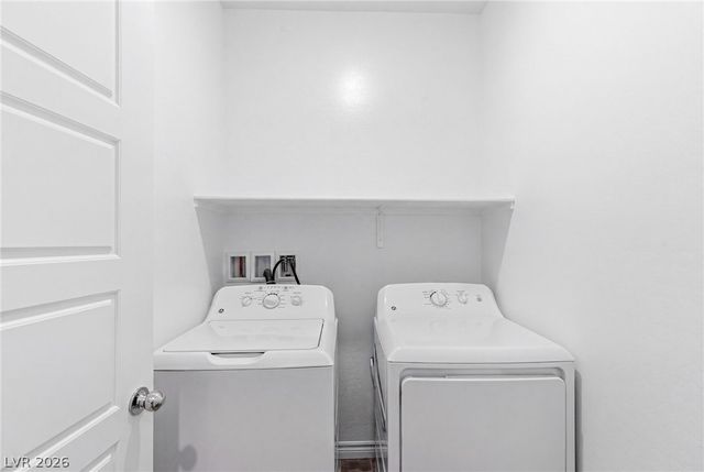7212 North Decatur Boulevard 5, Las Vegas, NV 89131