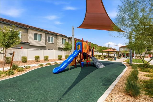 7212 North Decatur Boulevard 5, Las Vegas, NV 89131
