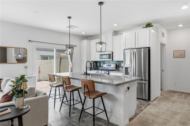 7212 North Decatur Boulevard 5, Las Vegas, NV 89131