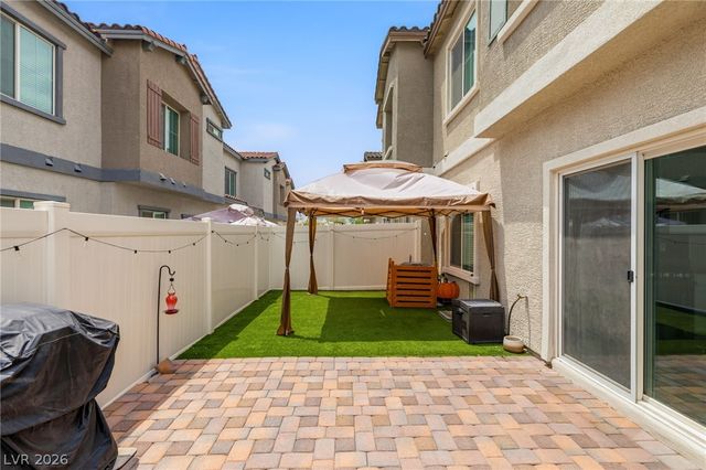 7212 North Decatur Boulevard 5, Las Vegas, NV 89131