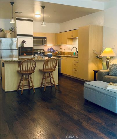 630 W 6th Street 611, Los Angeles, CA 90017