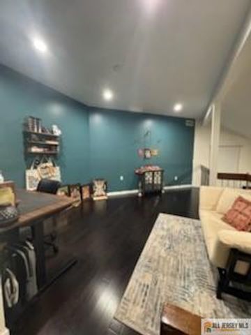 44 Wisteria Court, South Brunswick, NJ 08852