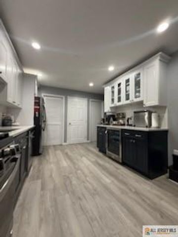 44 Wisteria Court, South Brunswick, NJ 08852