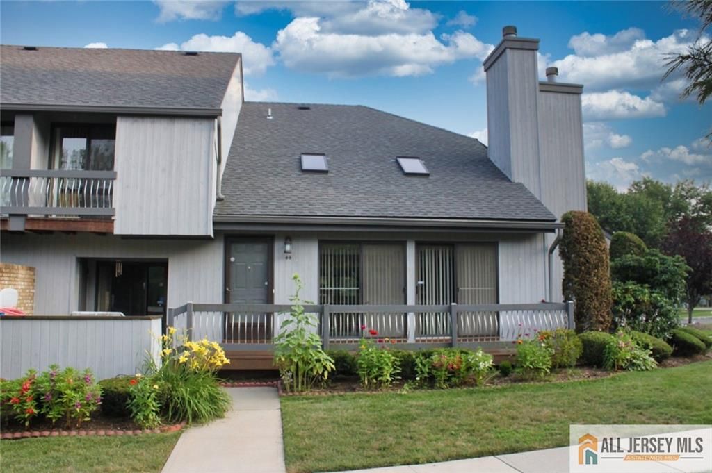 44 Wisteria Court, South Brunswick, NJ 08852