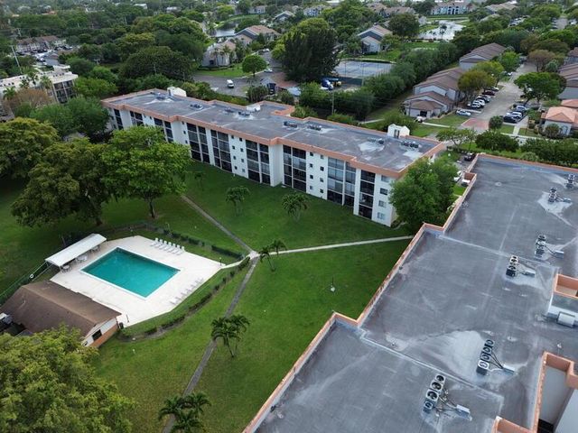 5917 Via Vermilya 206, Lake Worth, FL 33462