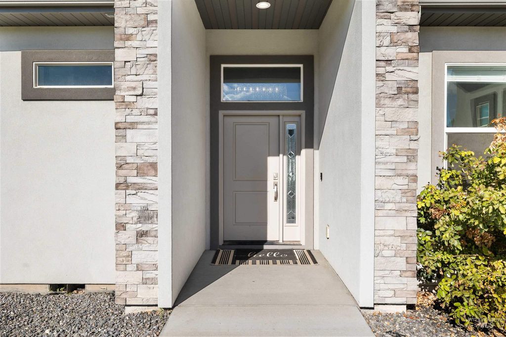 2943 Sunlight Rd, Twin Falls, ID 83301 photo 2