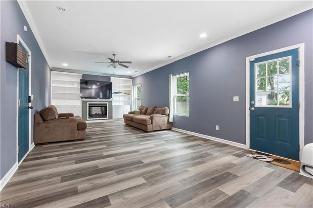 1128 Tallwood St, Norfolk, VA 23518