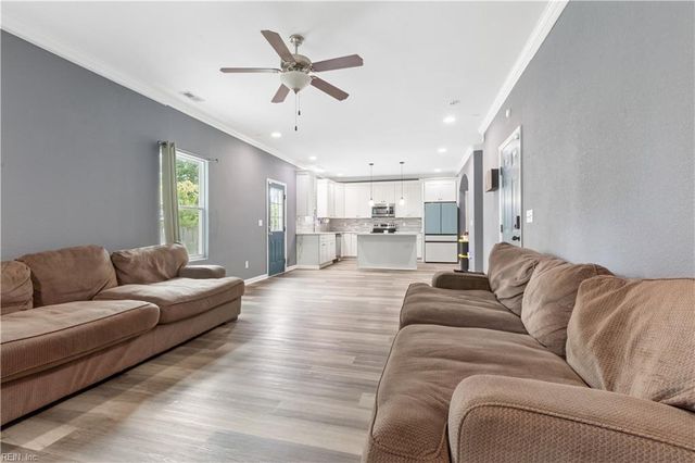 1128 Tallwood St, Norfolk, VA 23518