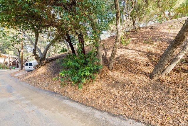 0 Elzevir Rd & Morro Dr Road, Woodland Hills, CA 91364