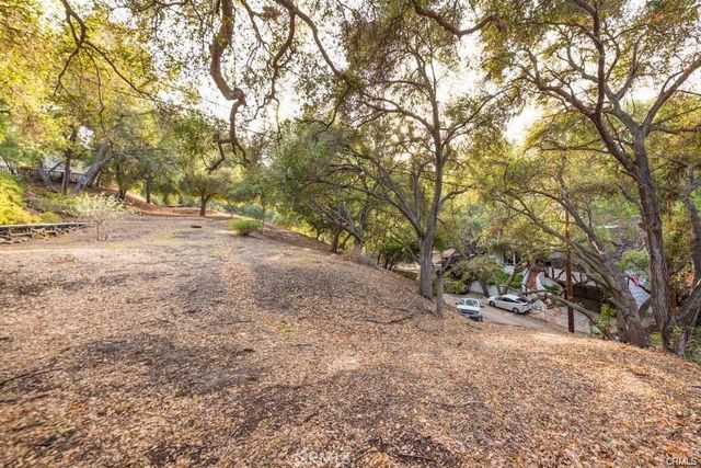 0 Elzevir Rd & Morro Dr Road, Woodland Hills, CA 91364