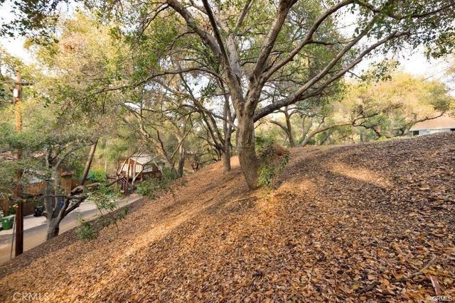 0 Elzevir Rd & Morro Dr Road, Woodland Hills, CA 91364