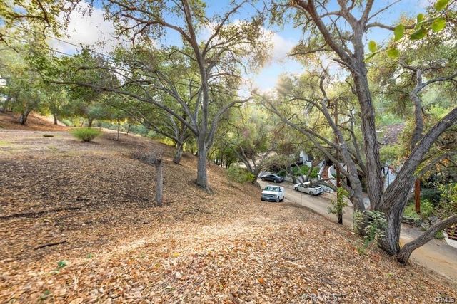 0 Elzevir Rd & Morro Dr Road, Woodland Hills, CA 91364
