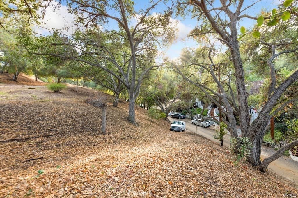 0 Elzevir Rd & Morro Dr Road, Woodland Hills, CA 91364