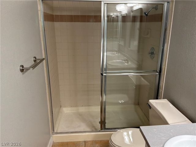 2635 South Durango Drive 201, Las Vegas, NV 89117