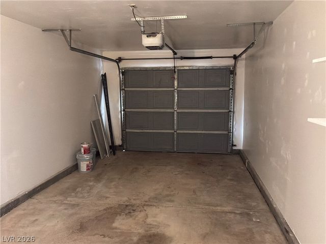 2635 South Durango Drive 201, Las Vegas, NV 89117