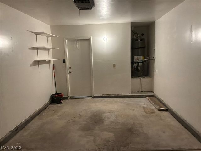 2635 South Durango Drive 201, Las Vegas, NV 89117