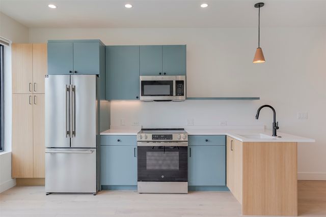 309 W Daggett Avenue 203, Fort Worth, TX 76104