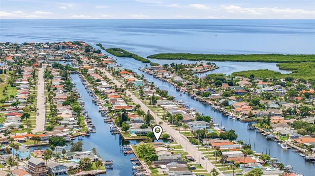 4320 FLORAMAR TERRACE, New Port Richey, FL 34652