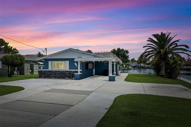 4320 FLORAMAR TERRACE, New Port Richey, FL 34652