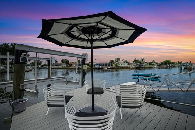 4320 FLORAMAR TERRACE, New Port Richey, FL 34652