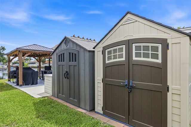 4320 FLORAMAR TERRACE, New Port Richey, FL 34652