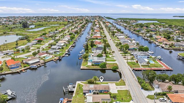 4320 FLORAMAR TERRACE, New Port Richey, FL 34652