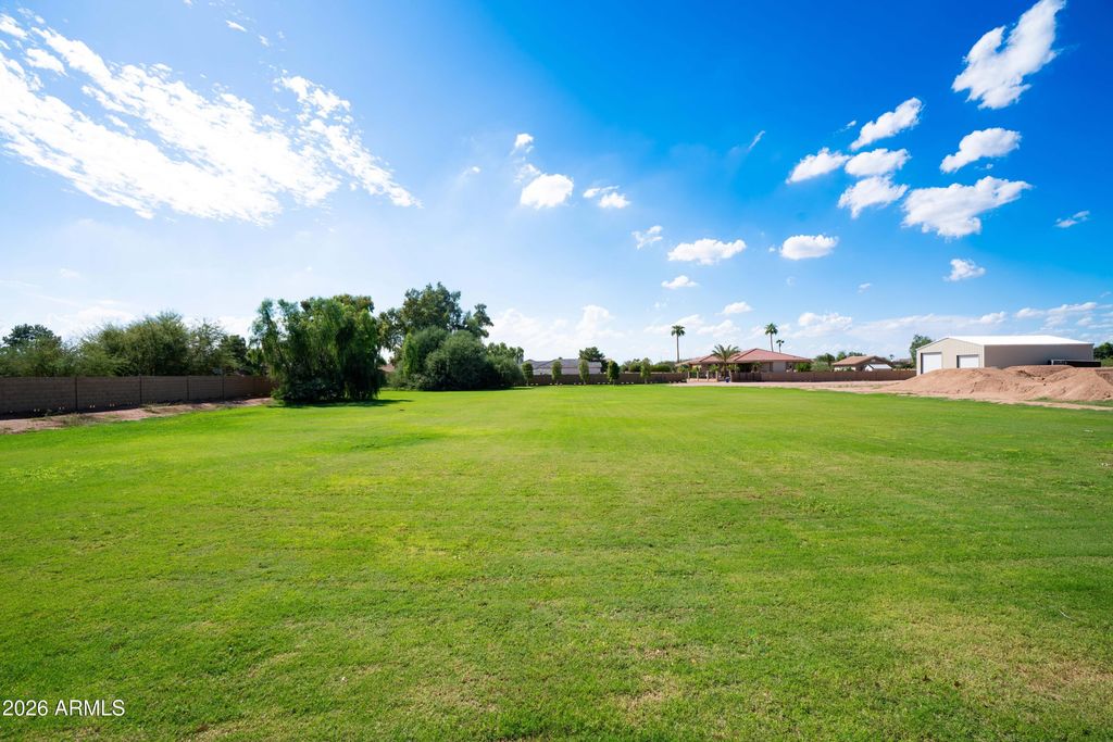 25619 S VAL VISTA Drive 4, Gilbert, AZ 85298 — exterior