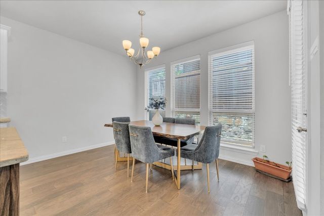 3905 Saint Ives Lane, Lewisville, TX 75056