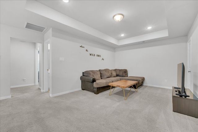 3905 Saint Ives Lane, Lewisville, TX 75056
