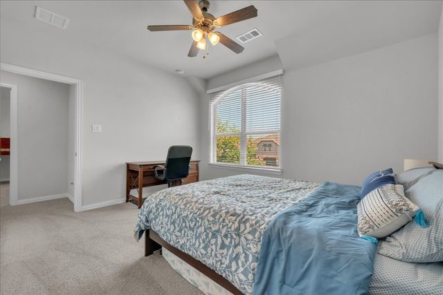 3905 Saint Ives Lane, Lewisville, TX 75056