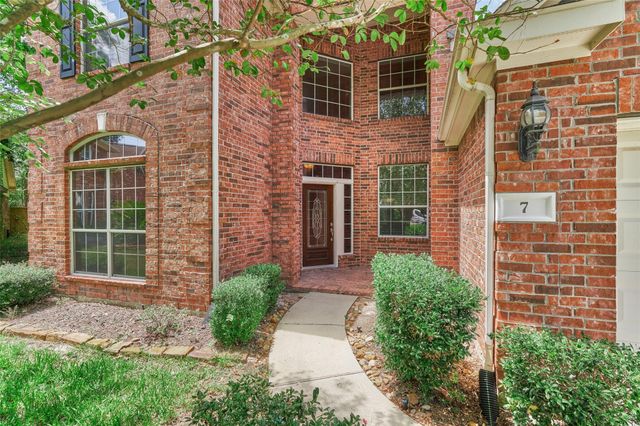 7 Raindance Court, The Woodlands, TX 77385