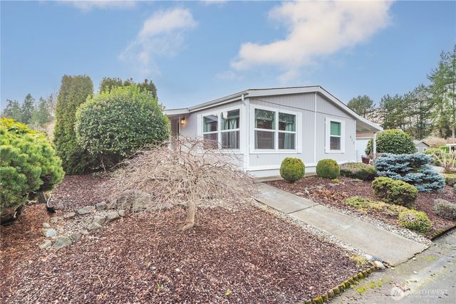 517 NW Silver Meadow Lane, Bremerton, WA 98311