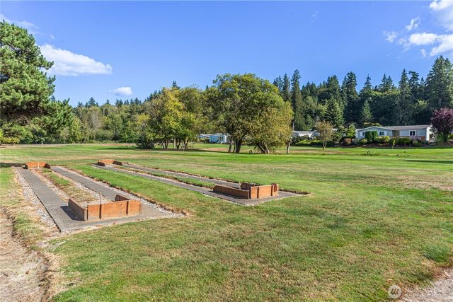 517 NW Silver Meadow Lane, Bremerton, WA 98311