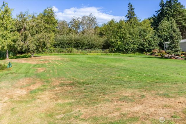 517 NW Silver Meadow Lane, Bremerton, WA 98311