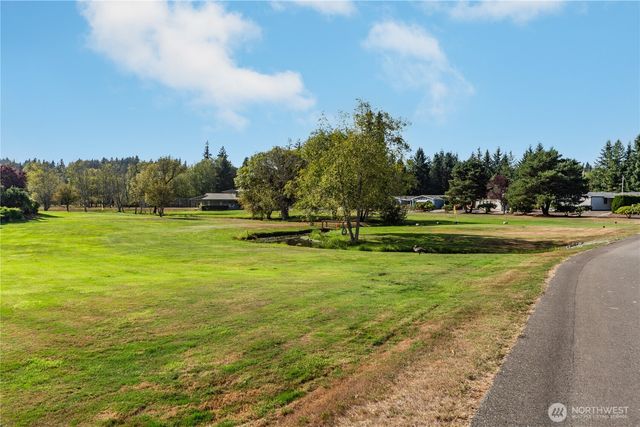 517 NW Silver Meadow Lane, Bremerton, WA 98311