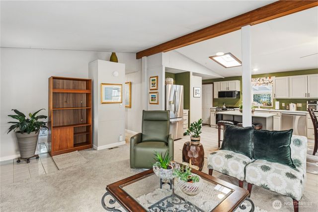 517 NW Silver Meadow Lane, Bremerton, WA 98311