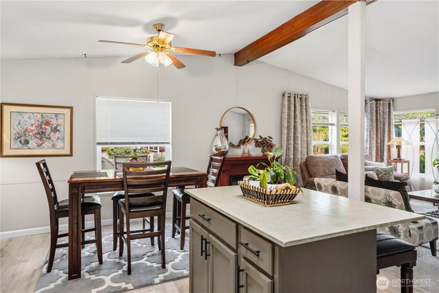 517 NW Silver Meadow Lane, Bremerton, WA 98311