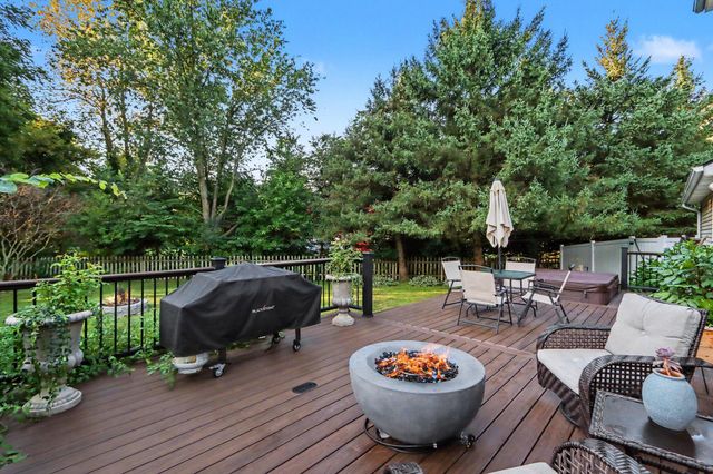 2963 Valley Glenn Circle, Kalamazoo Twp, MI 49004