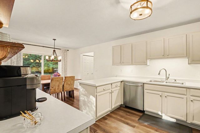 2963 Valley Glenn Circle, Kalamazoo Twp, MI 49004