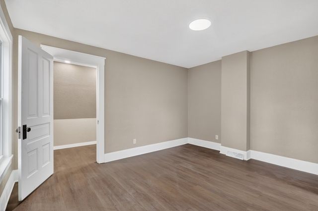 1011 15th Street, Rockford, IL 61104