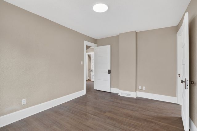 1011 15th Street, Rockford, IL 61104