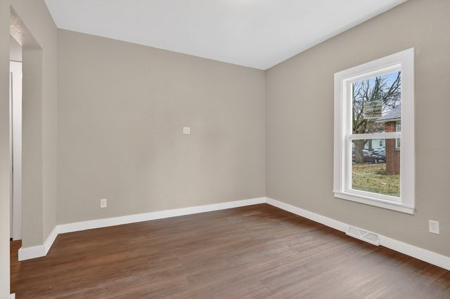 1011 15th Street, Rockford, IL 61104