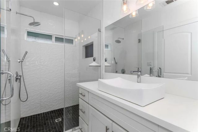 1444 Stearns Drive, Los Angeles, CA 90035